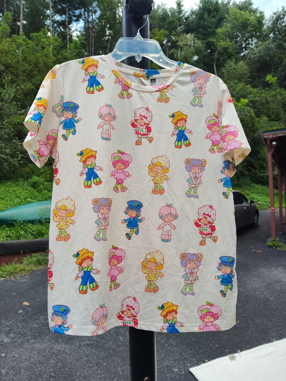 Women's Cream Short-Sleeve Strawberry Shortcake Print Tee